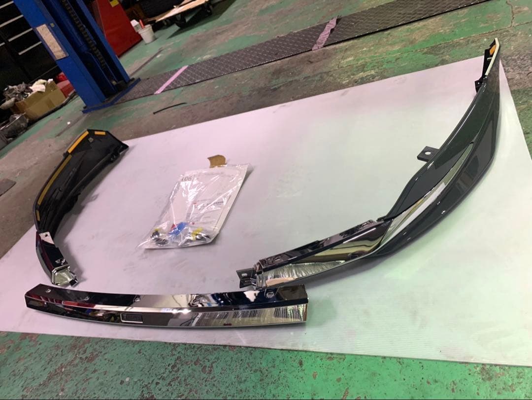 値下げ【新品】60系 トヨタ プリウス モデリスタ フロントスポイラー