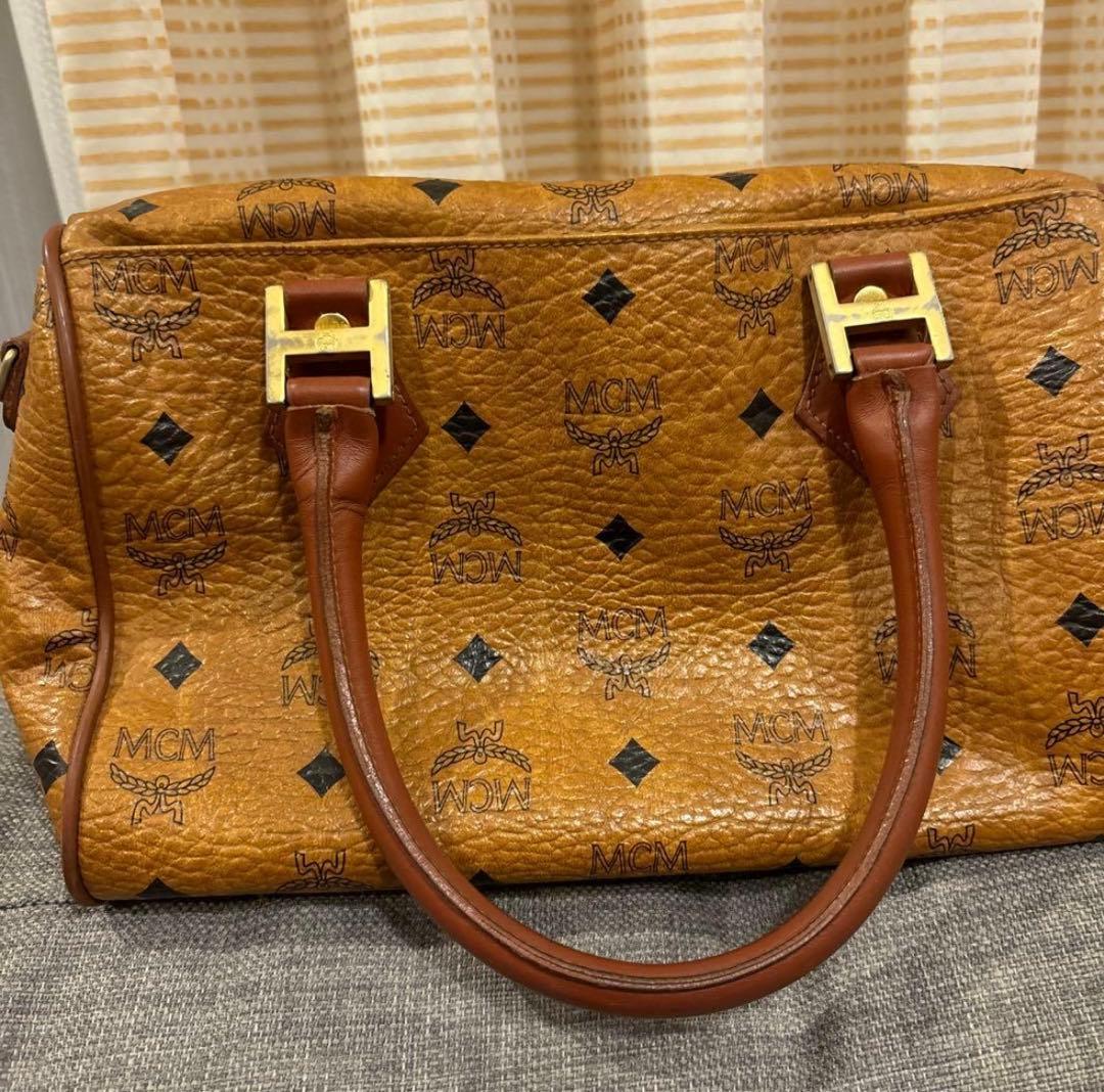 MCM ロゴプリント ハンドバッグ - メルカリ