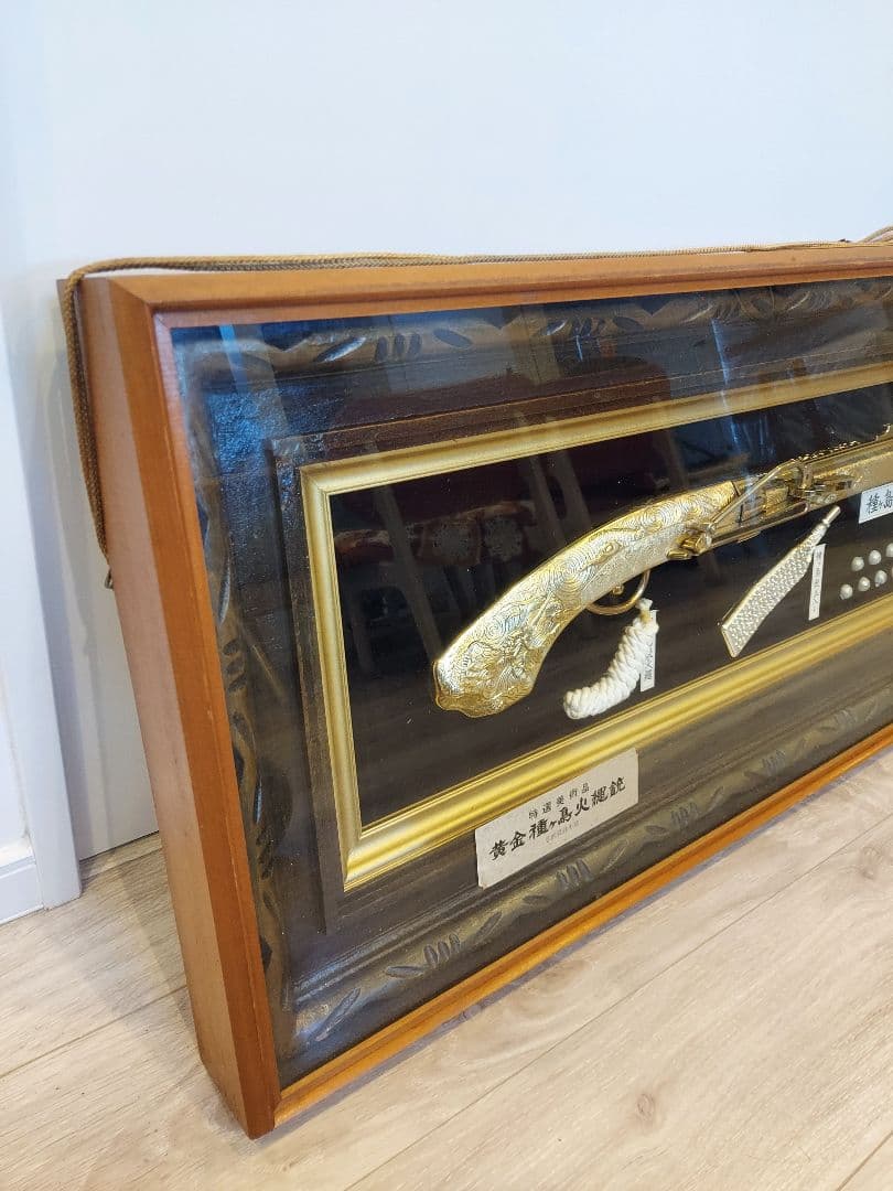 特選美術品 黄金種子島火縄銃 レプリカ 額装 - メルカリ