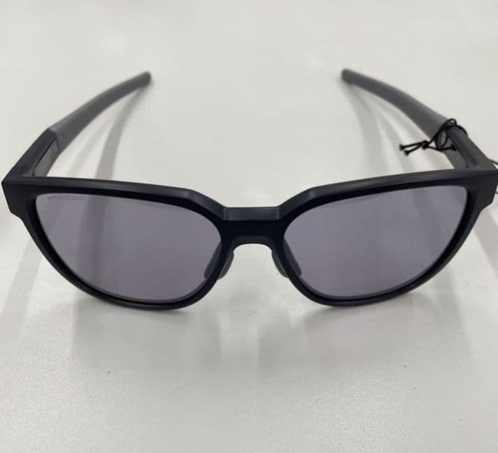 OAKLEY ACTUATOR(A) 【92501157】アジアンフィット正規品 - メルカリ