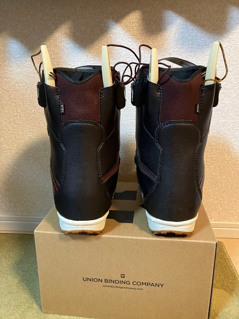 ディーラックス スノーボードブーツ 24.5cm