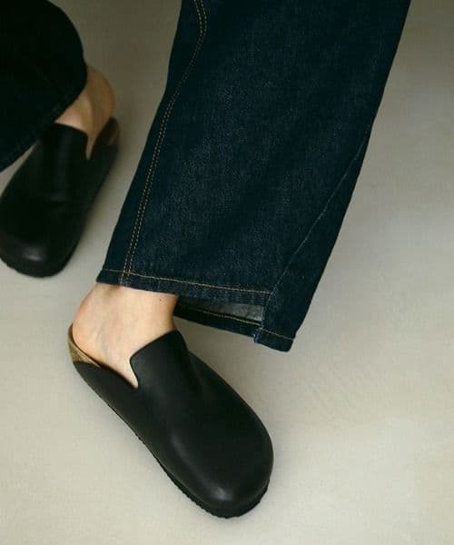 ETRE TOKYO スムースレザークロッグシューズ ETRE TOKYO スムースレザークロッグシューズ - メルカリ