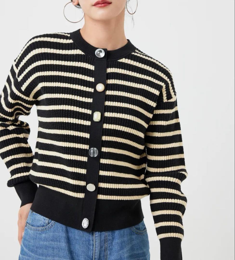 【新品・未使用】TORRAZZODONNAワッフル編みビジューカーディガン torrazzo donna（トラッゾドンナ）】ワッフル編みビジューカーディガン