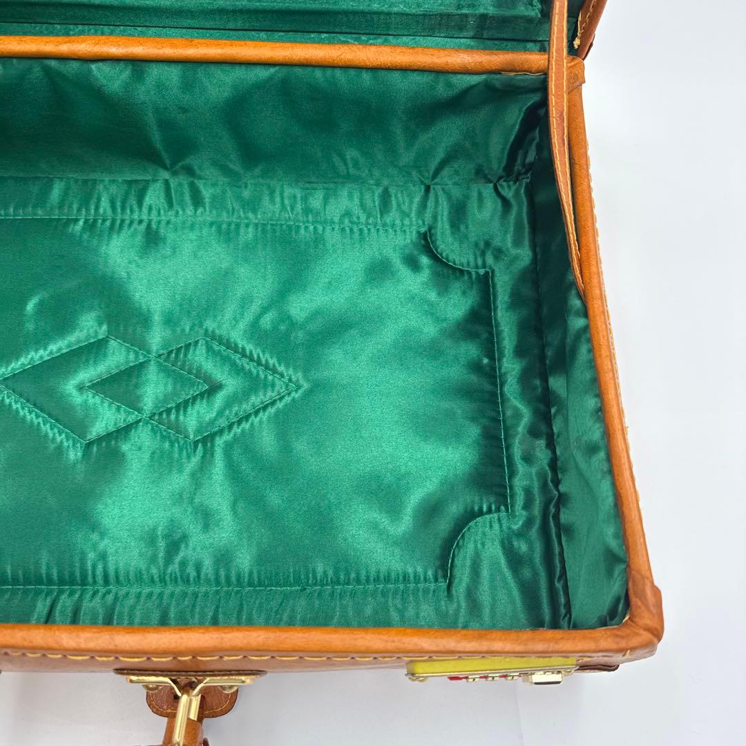 マウントレーニア 懸賞トランク 未使用 30年前」