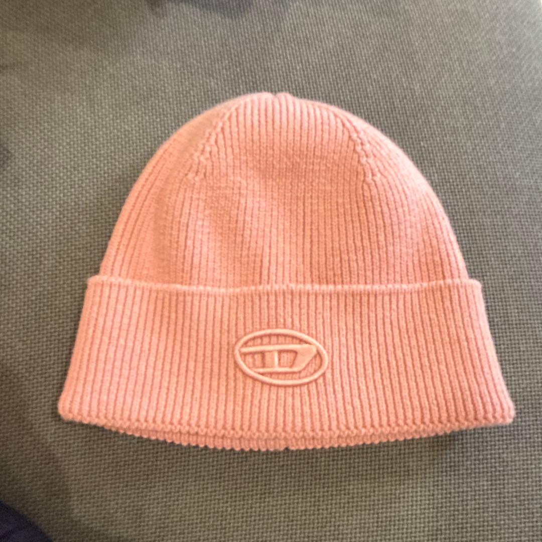 DIESEL ピンク ニット帽 - メルカリ