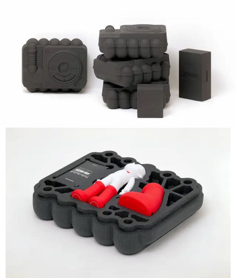 完売品】鉄腕アトム レッドエディション スペシャルパッケージ（Qi2