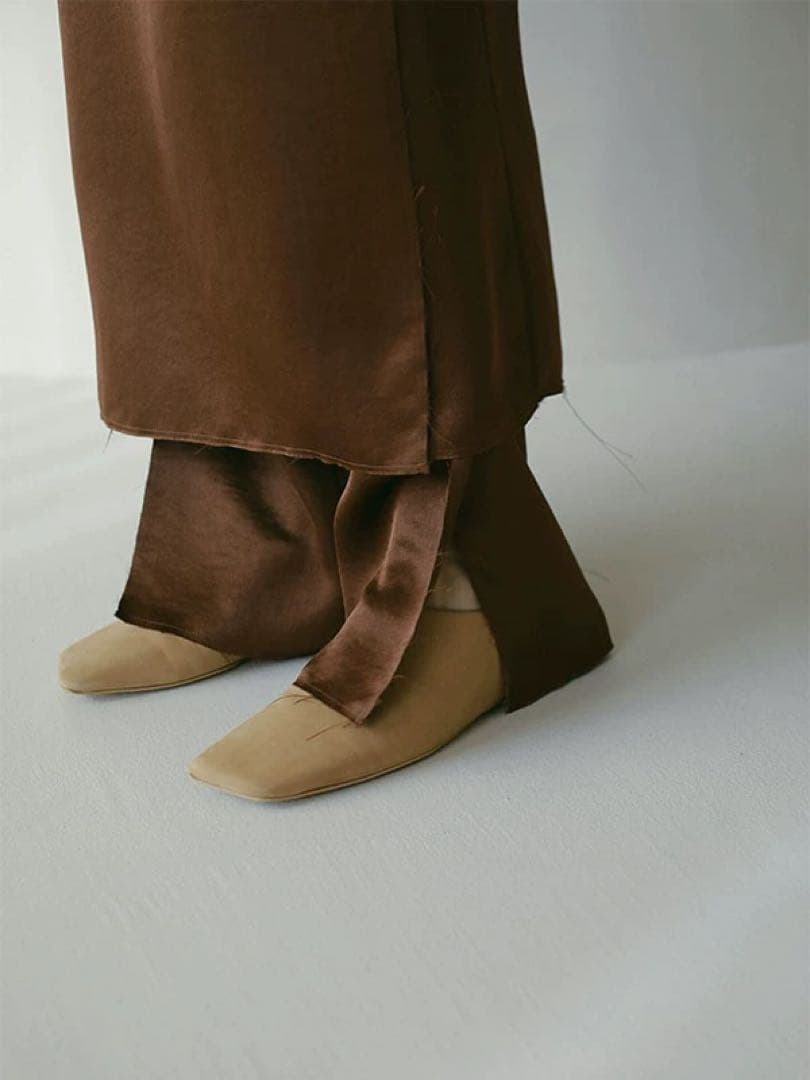 ETRE TOKYO エトレトウキョウ インヒールレザーミュール ETRE TOKYO - インヒールレザーミュール - ブラック | ADDICT WEB SHOP