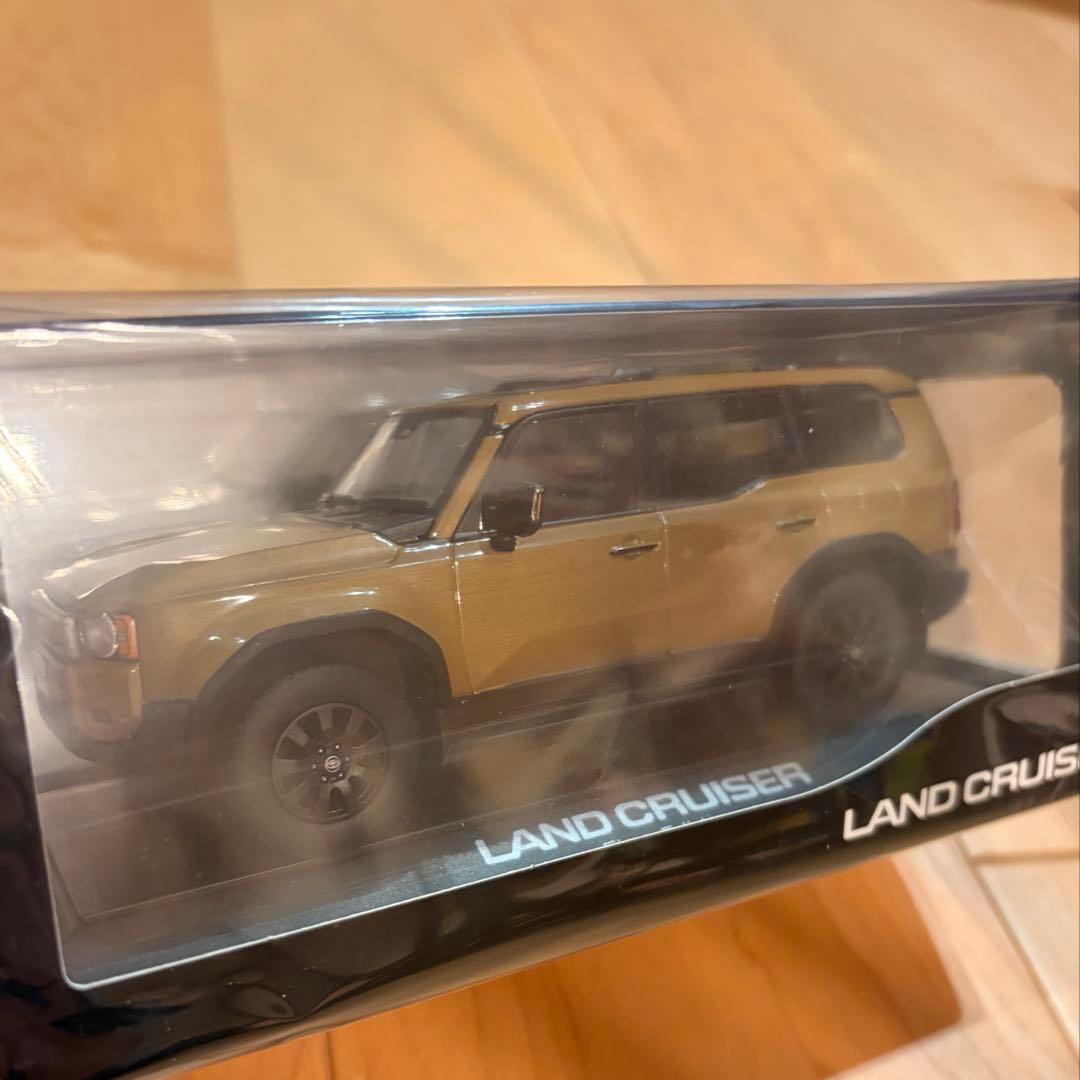 カラーサンプル ミニカー ランドクルーザー250 First Edition - メルカリ