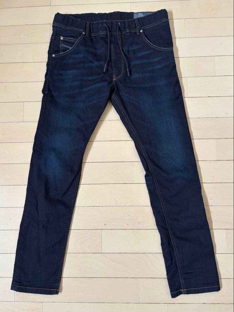 正規品！DIESEL ディーゼル KROOLEY-NE 069BA サイズ:30 DIESEL（ディーゼル） ジョグジーンズ JOGG JEANS KROOLEY-NE 069ZX
