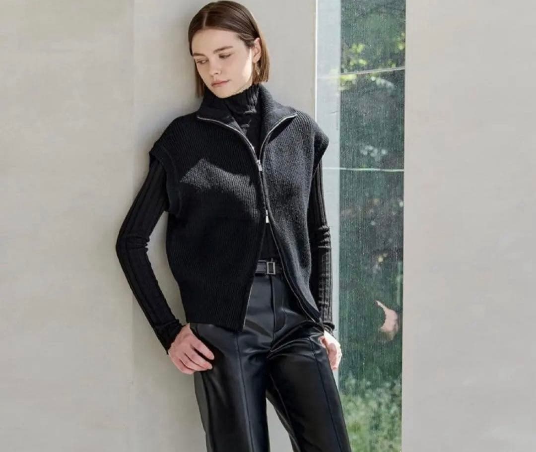 美品　YONFA ウールカシミヤジップベスト (black) UNITED ARROWS フォックスカシミヤ ジップ ベスト （BLACK