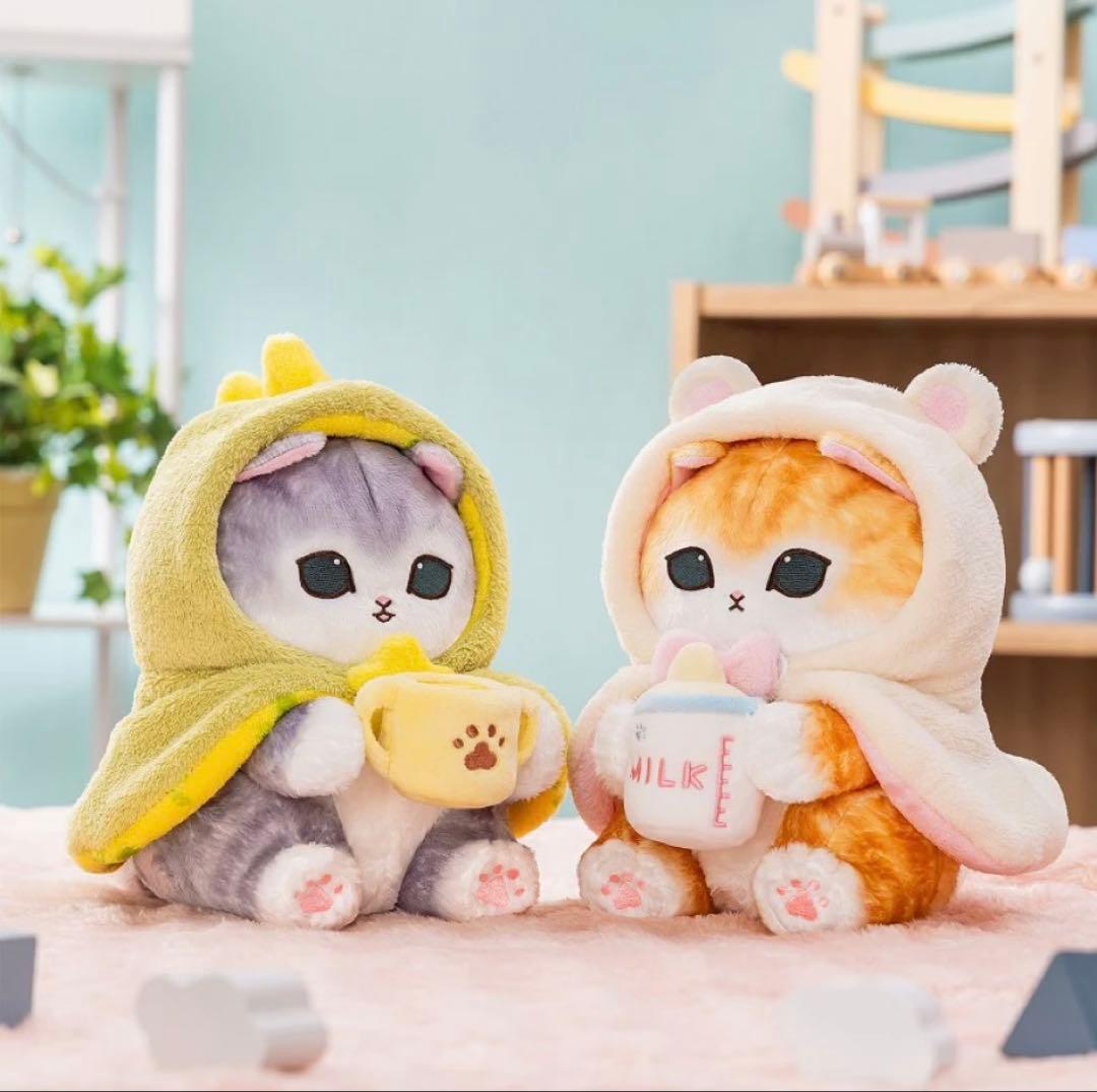 mofusand フード付き！もこもこポンチョにゃんぬいぐるみ 甘えんぼく