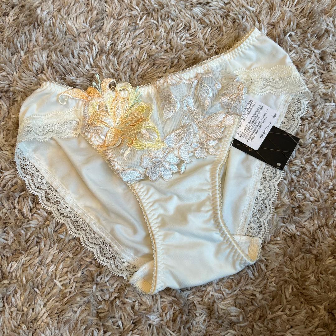 ワコール サルート フロントエックスブラ ブラショーツセット (F75)(M