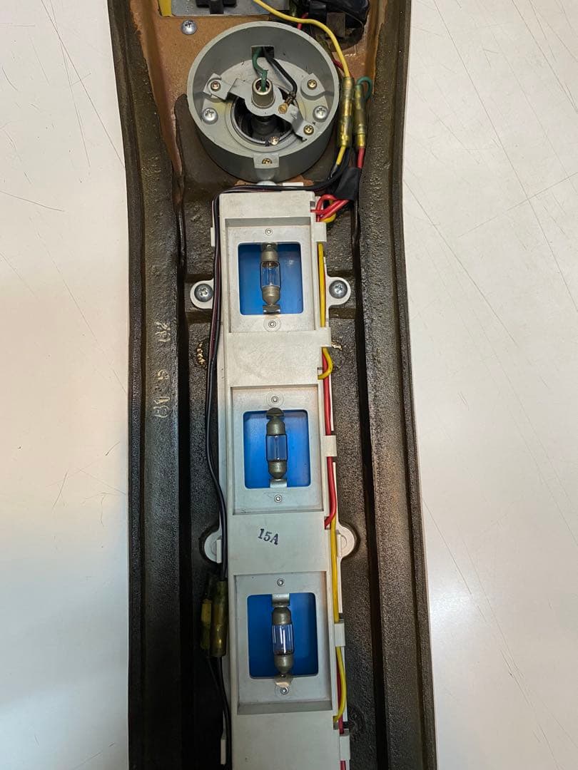 ニッサン セドリック オーバーヘッドコンソール ファンシーランプ Assy