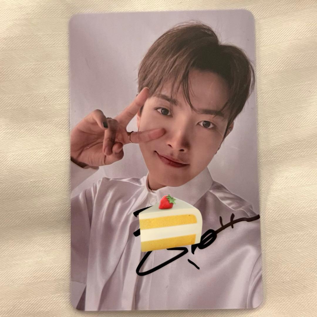 ATEEZ アチズ IYF アメツ VIP特典 サイン入りトレカ ホンジュン - メルカリ