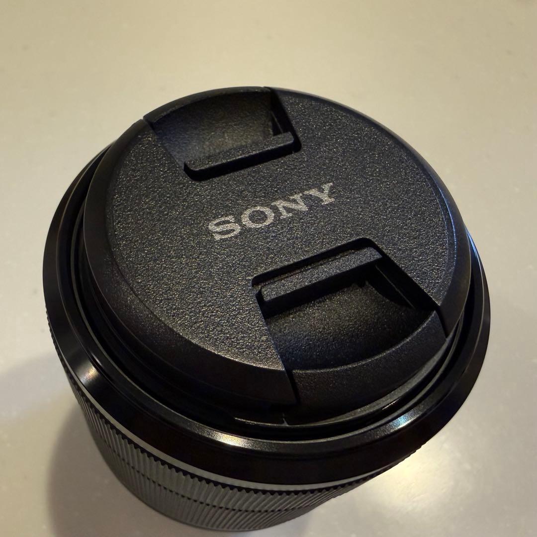 美品SONY FE 28-70mm F3.5-5.6 OSS ズームレンズ