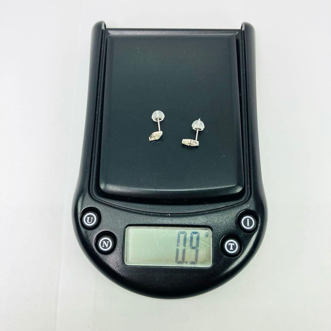 Pt900 トライアングルカット 天然ダイヤモンド ピアス D: 0.410ct