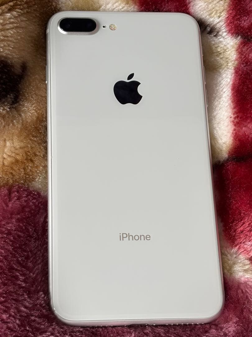 iPhone8plus シルバー 256GB 本体 Pre-Owned Apple iPhone 8 Plus - Carrier Unlocked - 256 GB Silver