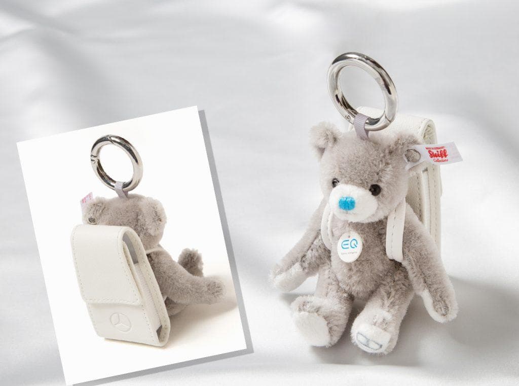 EQ by メルセデス ベンツ シュタイフ 青 キーカバー テディベア - メルカリ