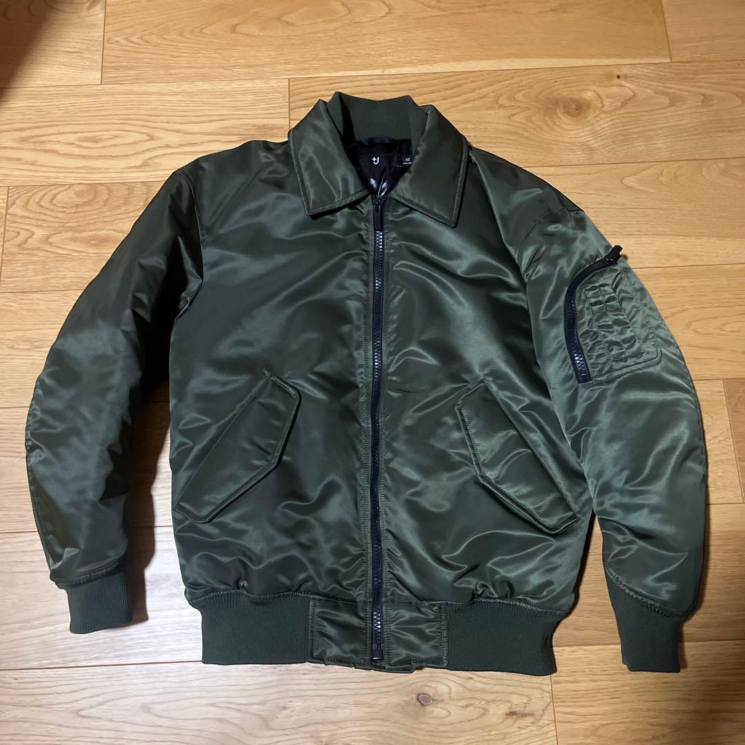 美品】ユニクロ ＋J ダウンオーバーサイズリブブルゾン サイズXS