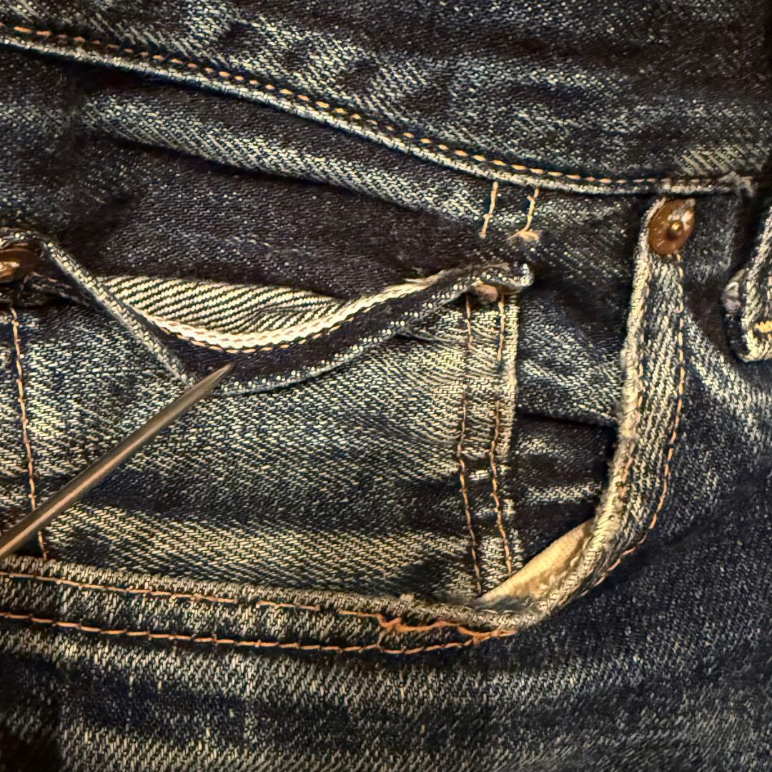 雰囲気最高！LEVI'S 501XX LVC1947 W36【鬼ヒゲ！ハチノス】 - メルカリ