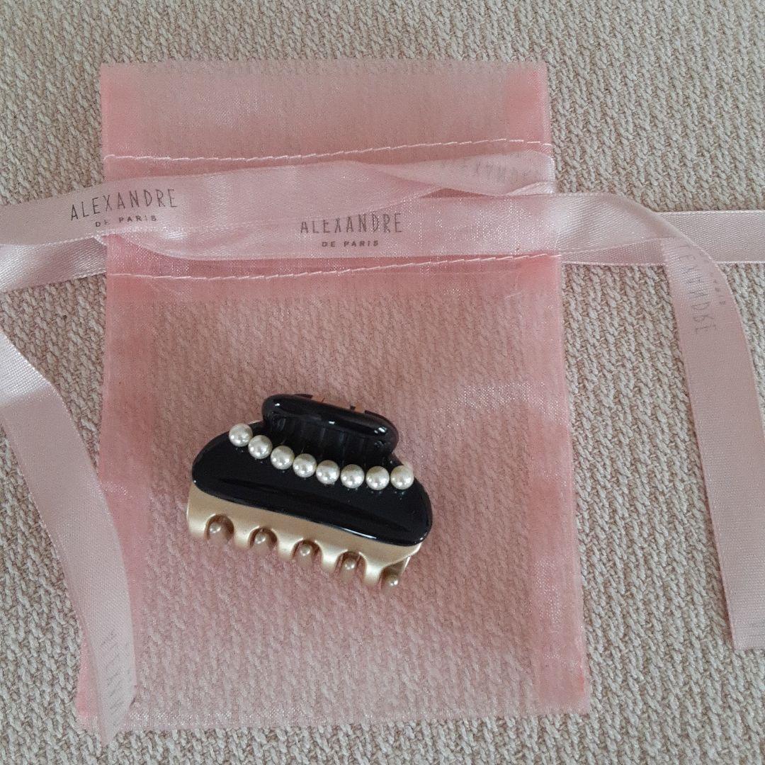 ゆい！アレクサンドルドゥパリ　パール・ヘアクリップ 黒 ブラック 4.5c