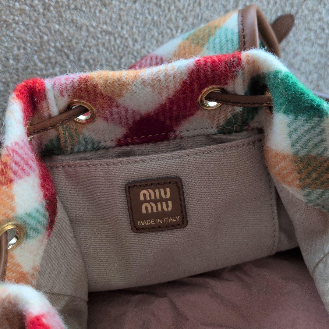 新品同様 ミュウミュウ限定チェック柄バックパック リュック