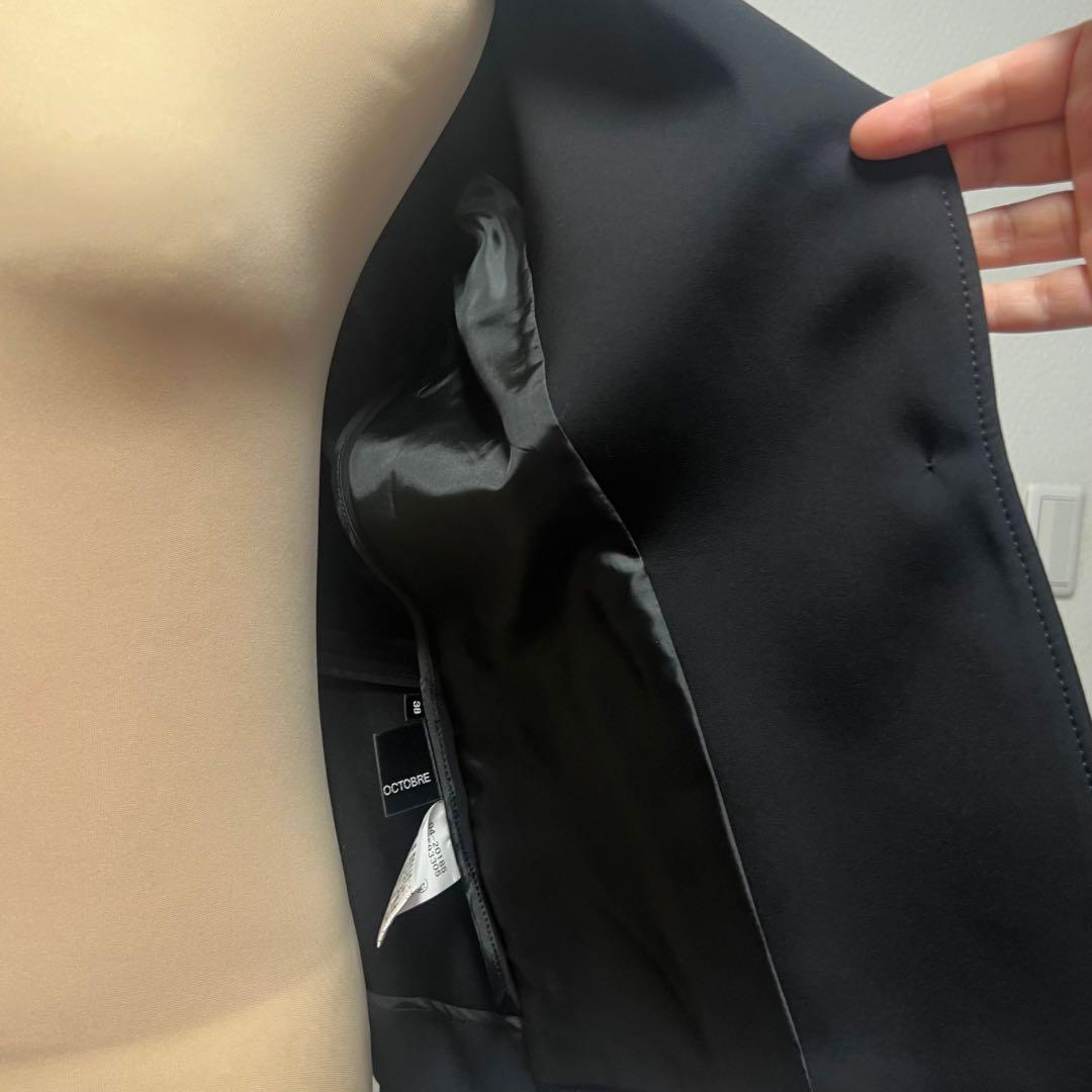 《未使用》黒 パンツスーツ シングルボタンジャケットM　パンツL　春〜秋