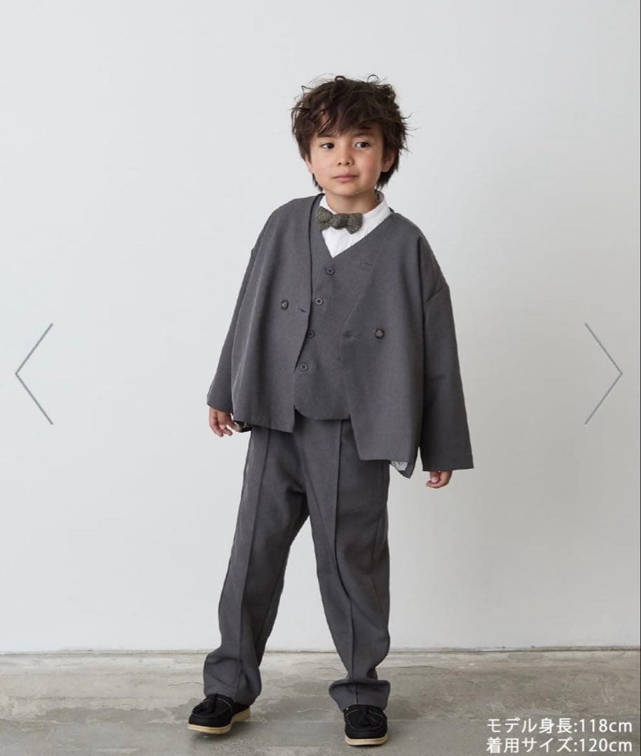 riziere グレー スーツ 130cm 蝶ネクタイ付き - メルカリ