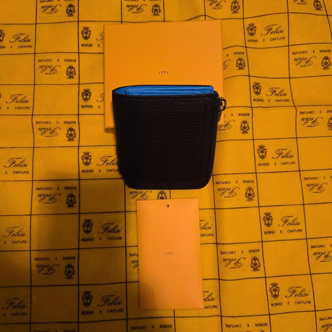 別注　ITTI CRISTY VERY COMPACT WLT .5 黒桟革 漆レザー 本革ミニ財布｜CRISTY VERY COMPACT WLT .5 / KUROZAN