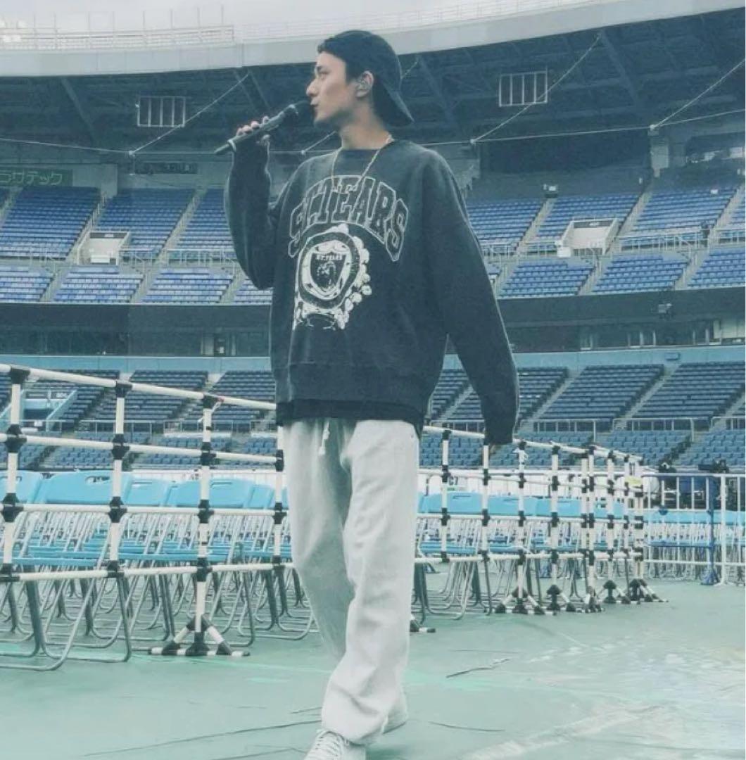 永瀬廉着用モデル S.T.TEARS ブラック スウェット - メルカリ