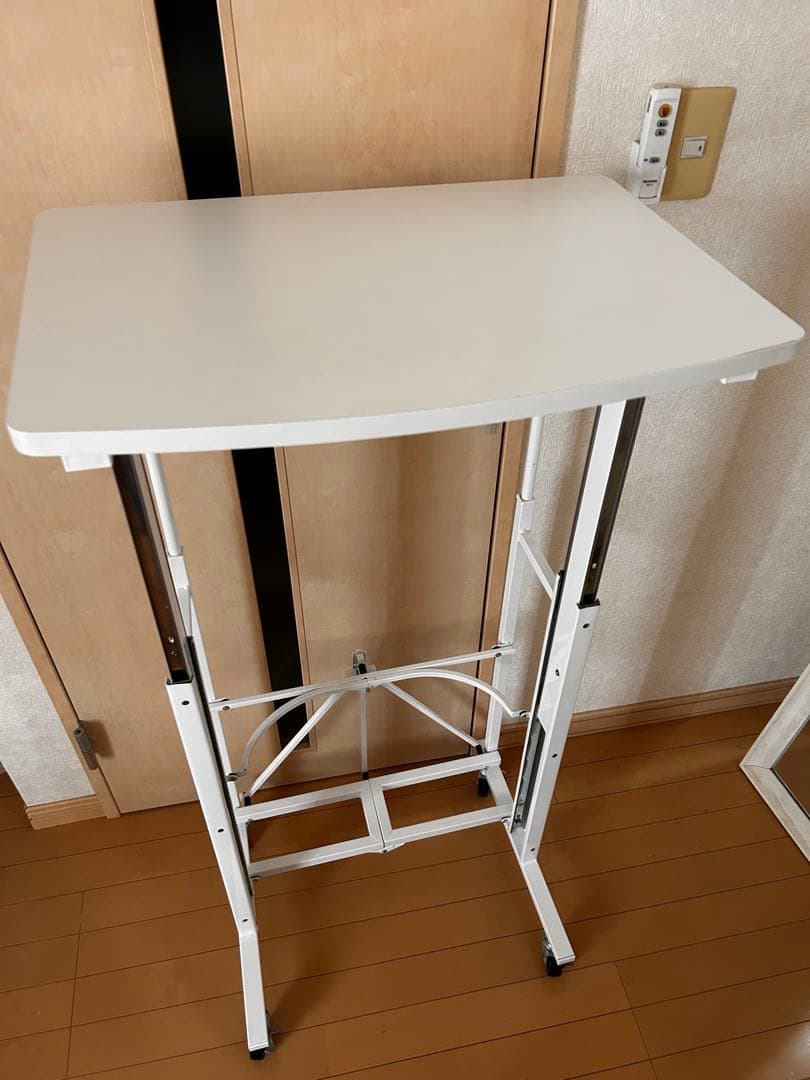 E-WIN 折りたたみスタンディングデスク 8段階昇降 手動 楽天市場】E-WIN 折りたたみスタンディングデスク 8段階昇降