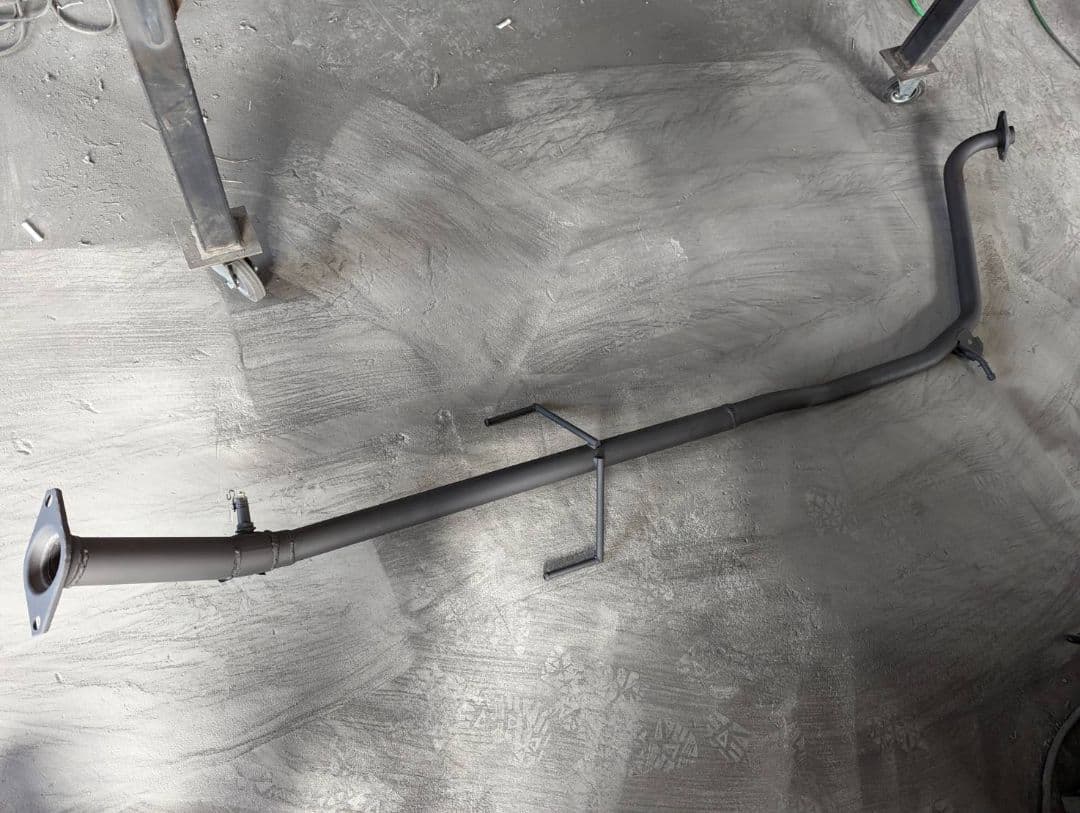 30系プリウス！ワンオフ中間ストレートマフラー！ - メルカリ