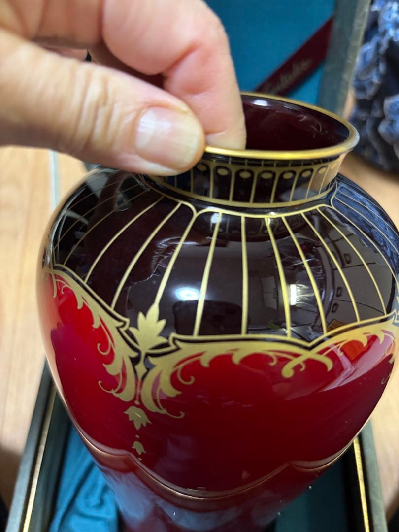 伊*宇様 Noritake 赤い花瓶 陶器 辰砂 美術品・アンティーク・コレクション