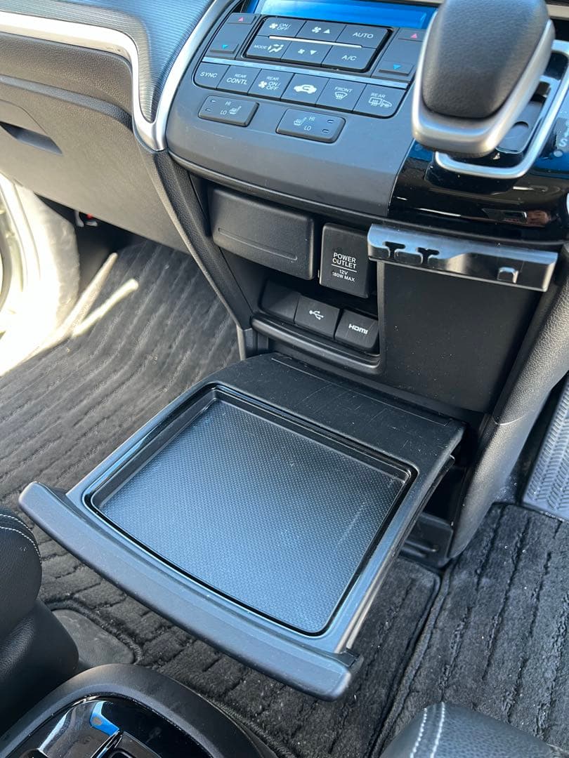 ステップワゴン RP センターテーブル - メルカリ