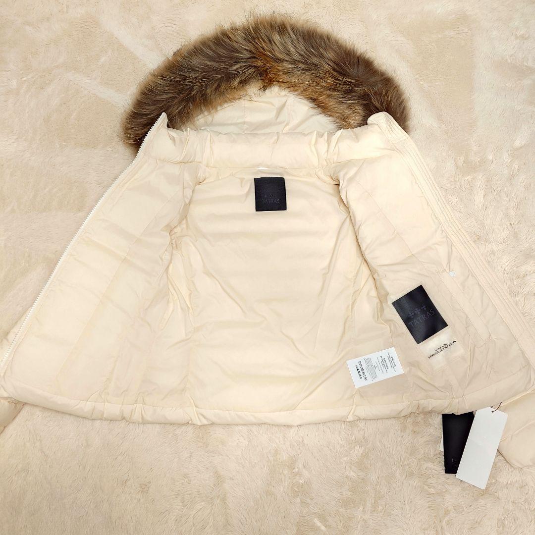 未使用✨TATRAS VARENA ダウンジャケット 25AW 01 アイボリー - メルカリ