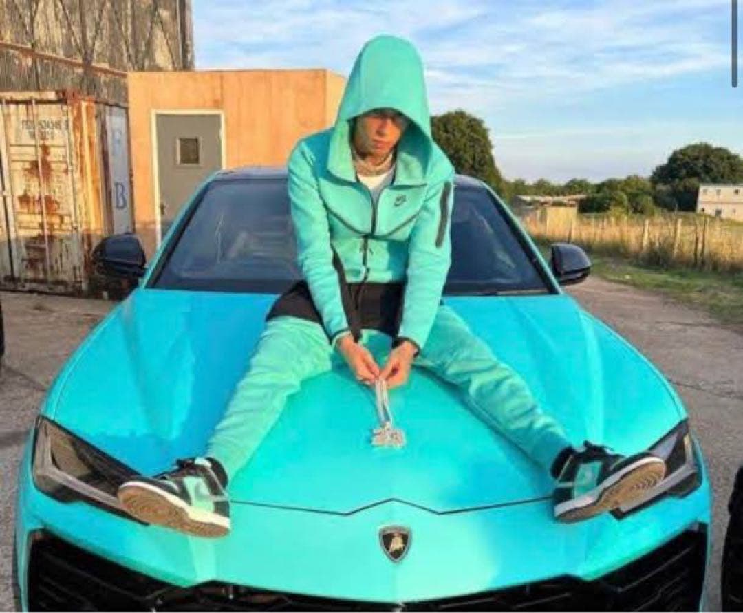 NIKE テックフリース水色 セットアップ上下 - メルカリ