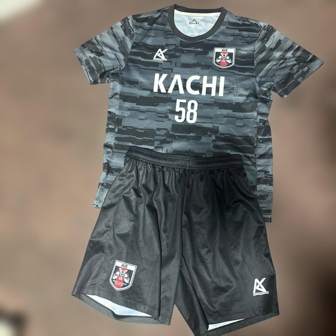 AIE国際高校ユニフォーム上下アルパカ様専用 - メルカリ