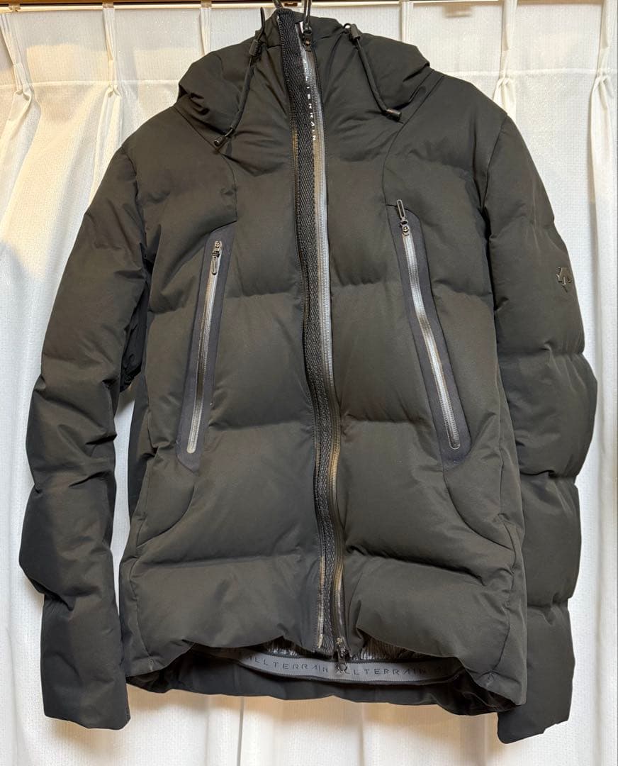 水沢ダウン マウンテニアMOUNTAINEER XO DESCENTE ALLTERRAIN 水沢ダウンジャケット”マウンテニア” / MIZUSAWA