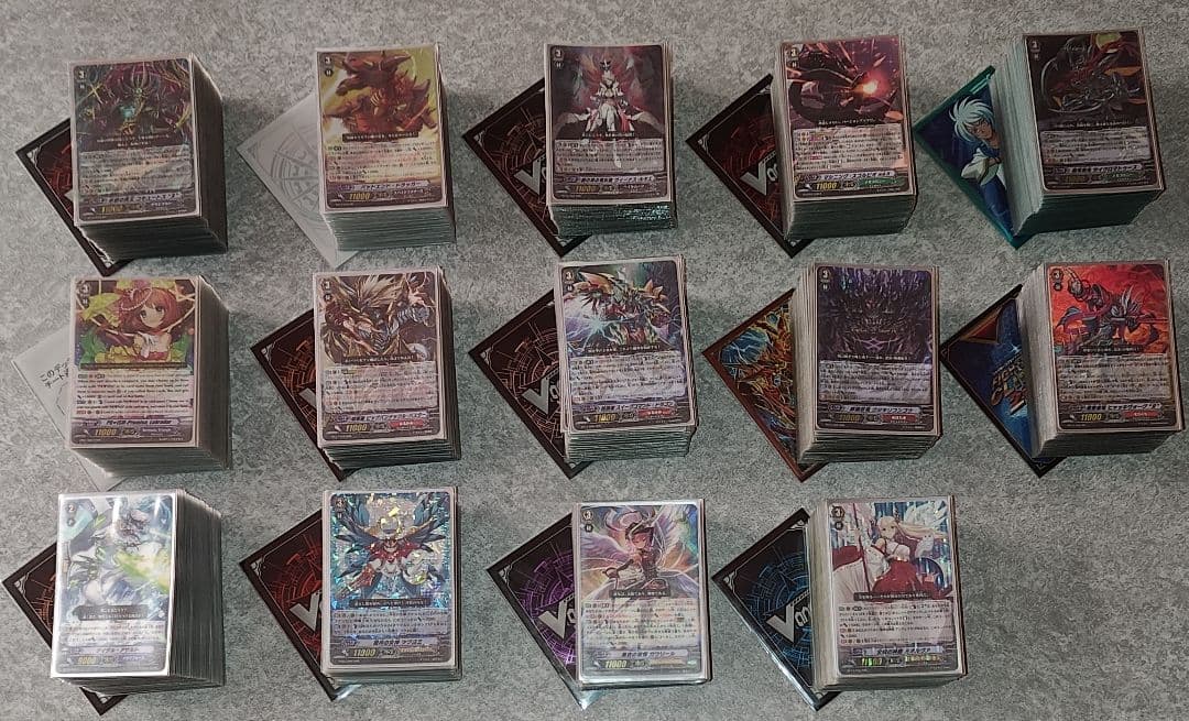 カードファイト!!ヴァンガード 引退品 ヴァンガード 引退品 カード色々