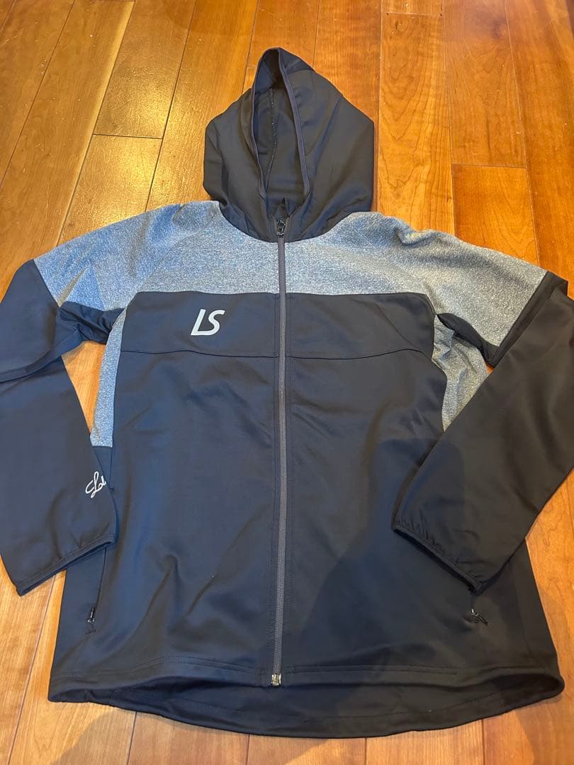 LUZ e SOMBRA ジャージ上下XL - メルカリ