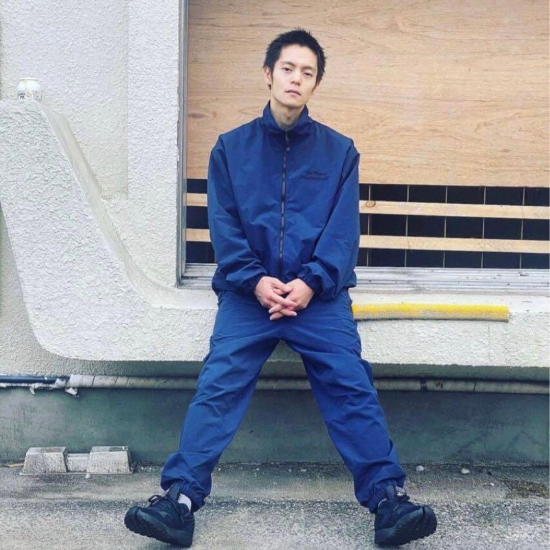 美品 Ennoy スタイリスト私物 ナイロンセットアップ ネイビー エンノイ