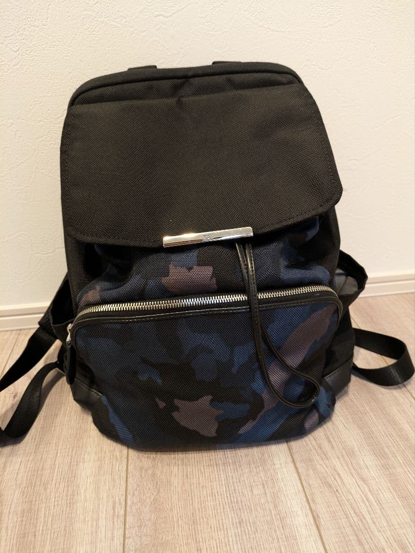 【美品】リュック　ビジネス　お出かけ　フォーマル　PC収納 楽天市場】ビジネスリュック 通販 デイパック リュック バックパック