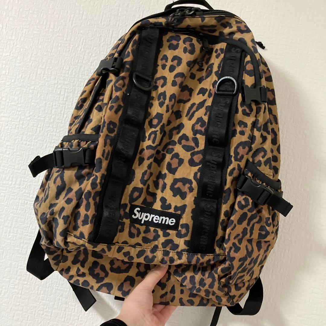 シュプリーム リュック ヒョウ柄 レオパード ベージュ バックパック