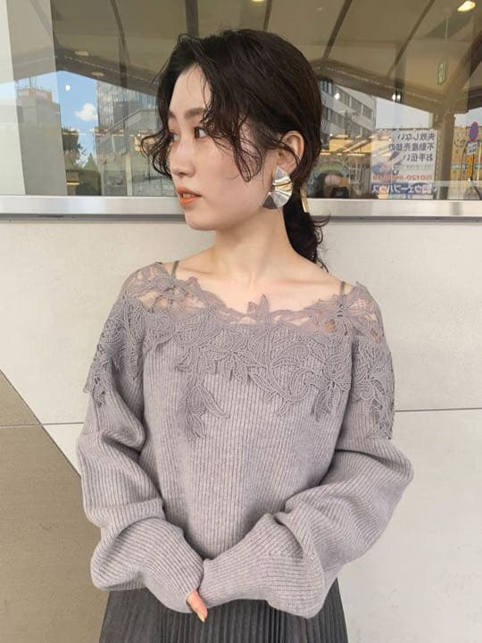 FRAY I.D レーストリムオフショルニット - メルカリ