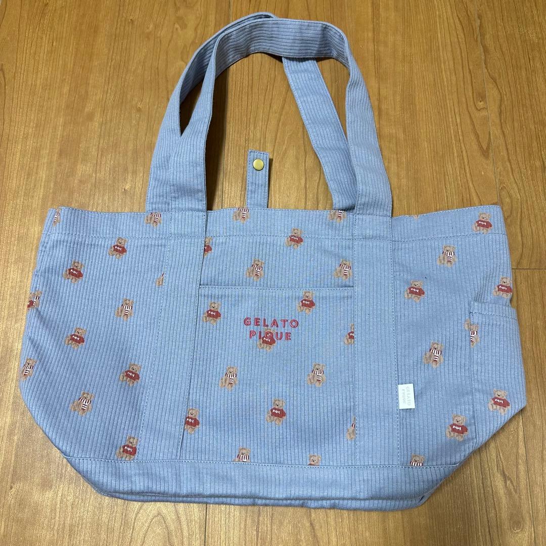 販路限定商品】【HOLIDAY】ベア柄ママバッグ ジェラピケ - メルカリ