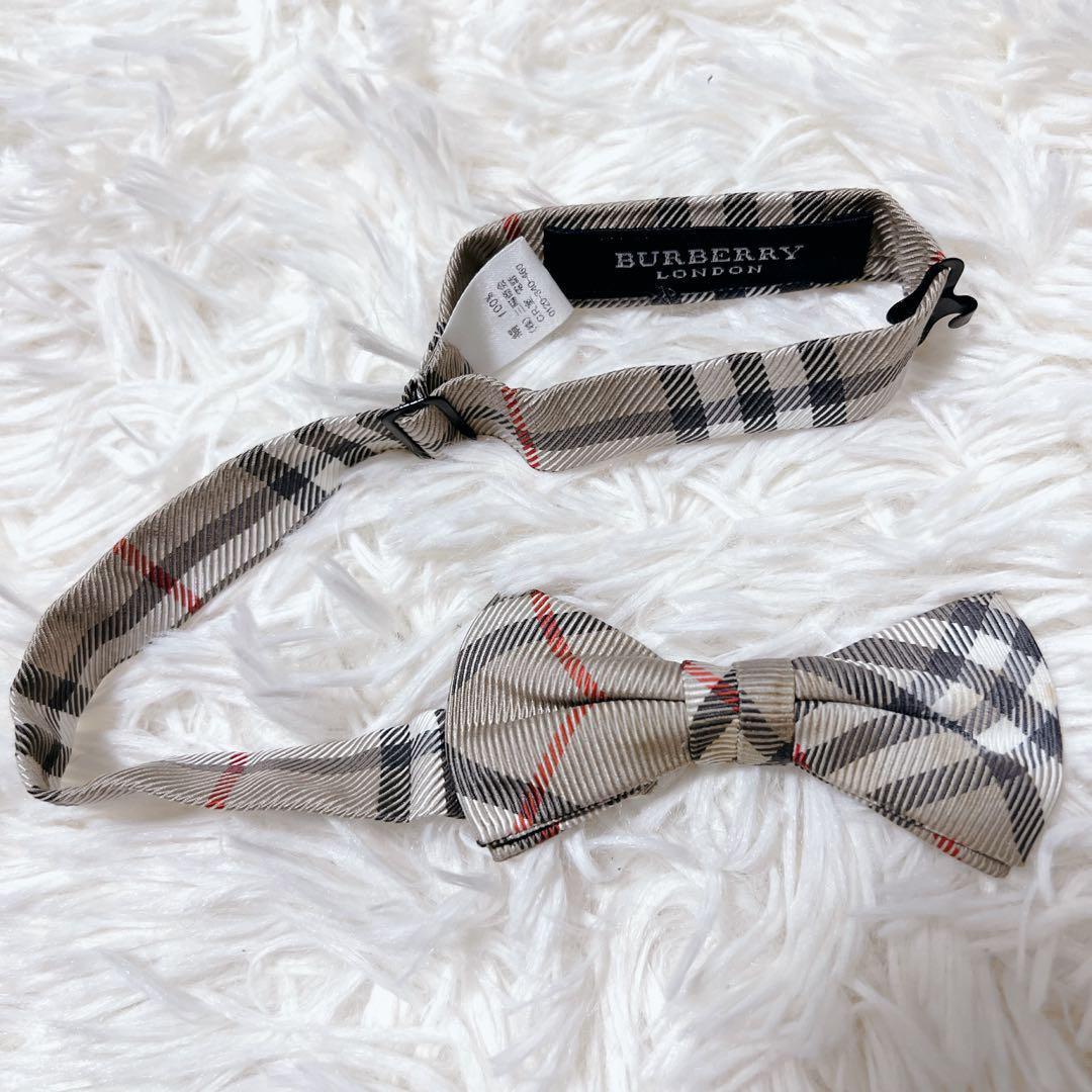 《超高級✨極美品》バーバリー フォーマル スーツ セットアップ ピンバッジ 黒