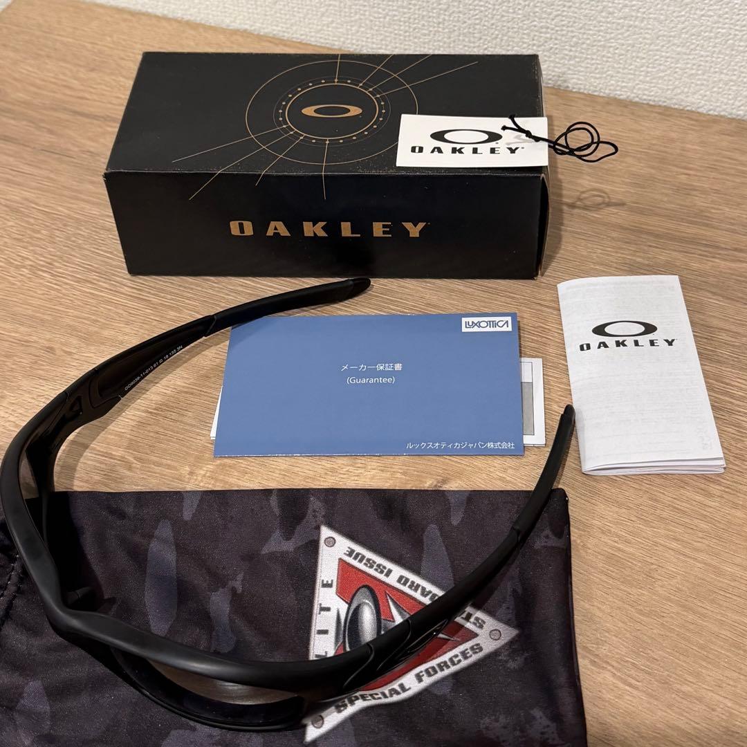 く*ゆ様 OAKLEY STRAIGHTJACKET MatteBlack/Gr - メルカリ