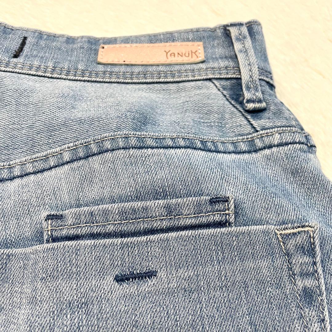 美品《YANUK ヤヌーク Lilith》 23 ハイウェスト ワイドストレート