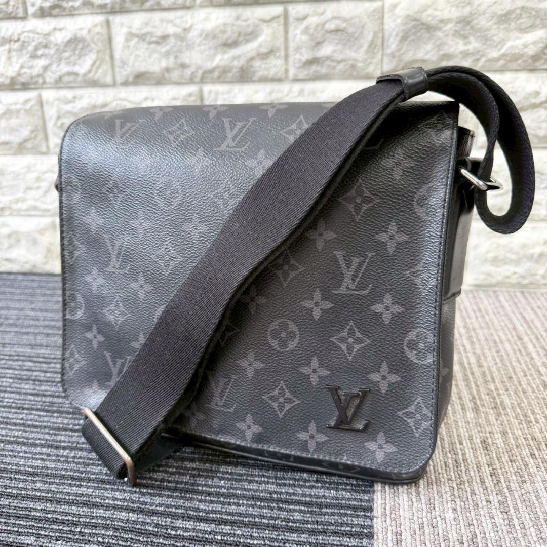 ルイヴィトン モノグラム エクリプス ディストリクトPM NV2 ショルダー ディストリクト PM NV2 モノグラム エクリプス ブラック 黒[M45272