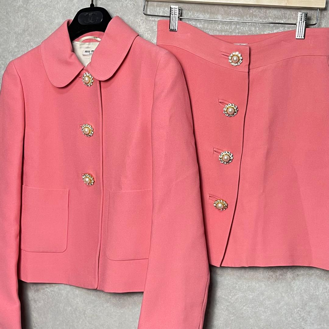美品】MIUMIU ミュウミュウ セットアップ ビジュ ピンク スーツ - メルカリ